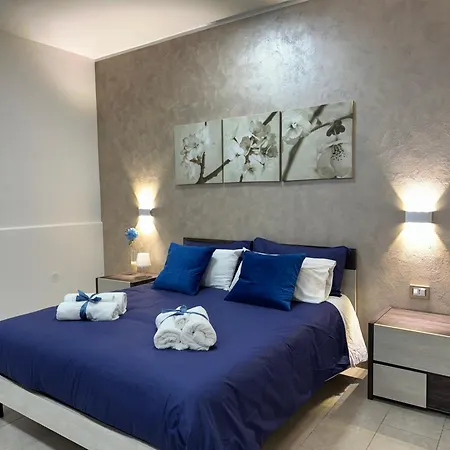 Blue House - Cozy Near The Sea And Historic Center - Sicily Guest house