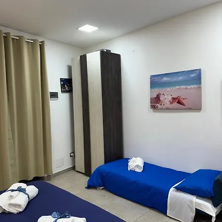 Blue House - Cozy Near The Sea And Historic Center - Sicily Guest house Catania