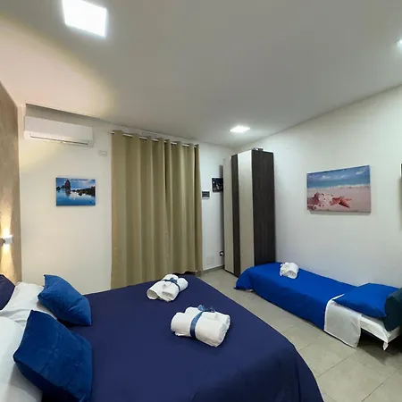 Blue House - Cozy Near The Sea And Historic Center - Sicily Catania