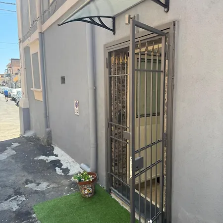 Blue House - Cozy Near The Sea And Historic Center - Sicily 3*