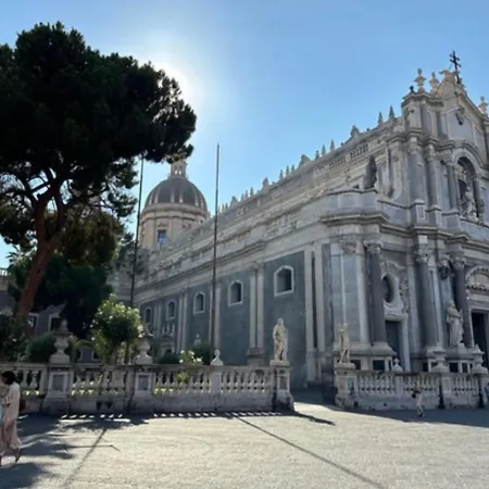 Gasthof Blue House - Cozy Near The Sea And Historic Center - Sicily Catania