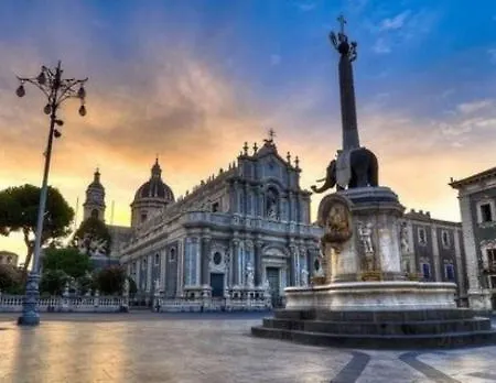 Blue House - Cozy Near The Sea And Historic Center - Sicily Catania