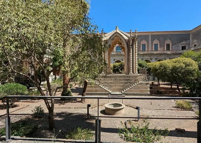 Blue House - Cozy Near The Sea And Historic Center - Sicily Vendégház 4*